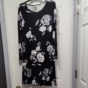 Floral Black and White Long Sleeve Dress